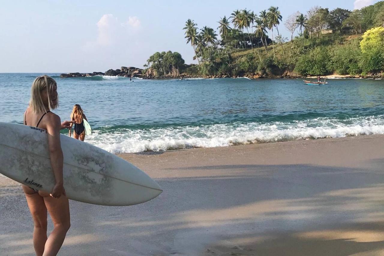 Into The Blue - Yoga Included & Walk To 3 Beaches Tangalle Extérieur photo