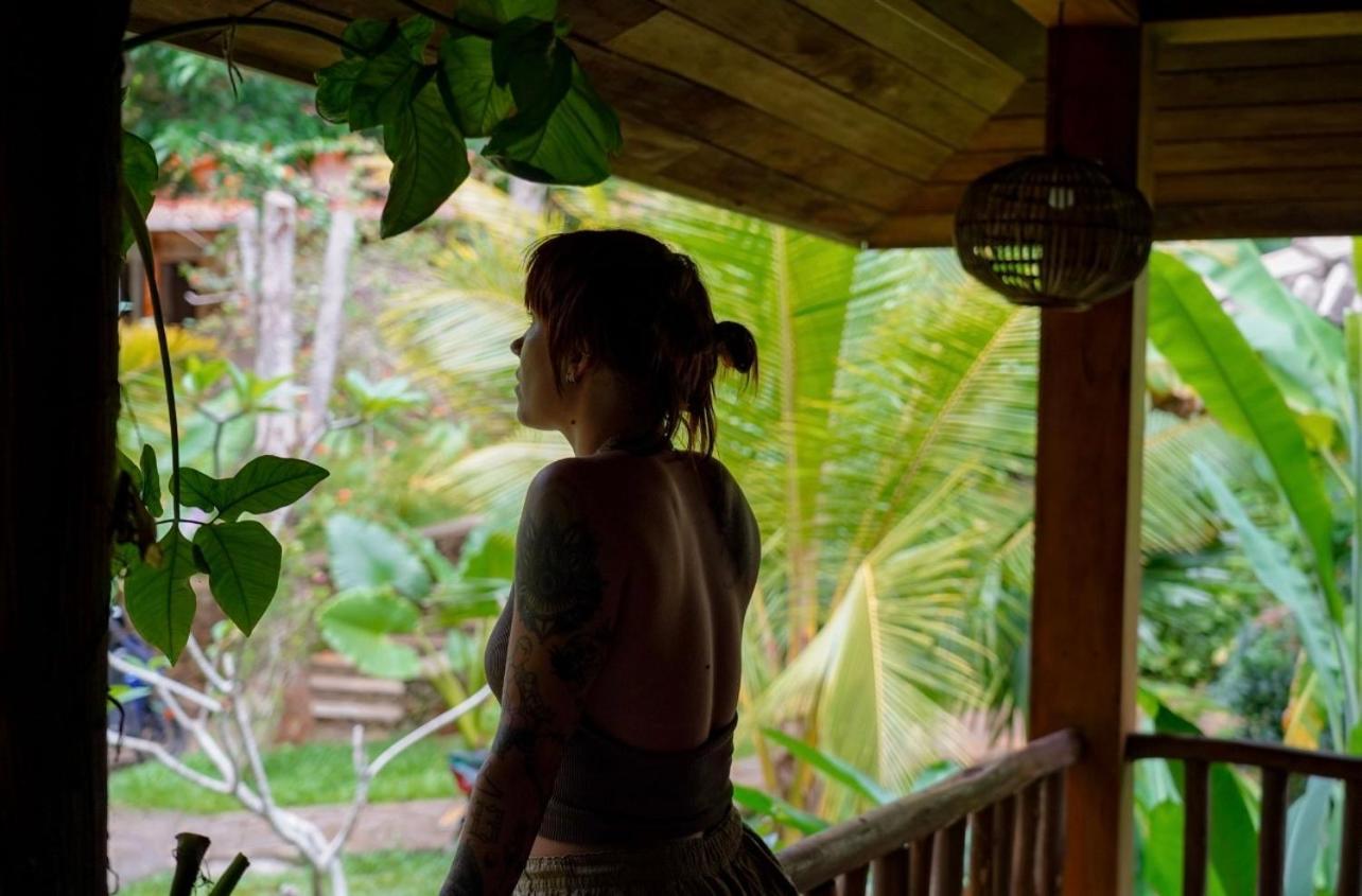 Into The Blue - Yoga Included & Walk To 3 Beaches Tangalle Extérieur photo
